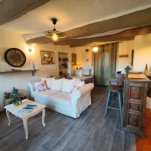 Hébergement de vacances Maison Ancienne Avec Terrasse Panoramique, Vaison-la-Romaine